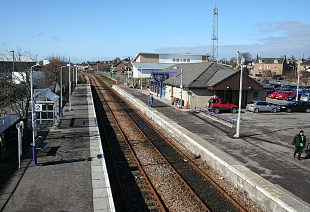 Elgin Station