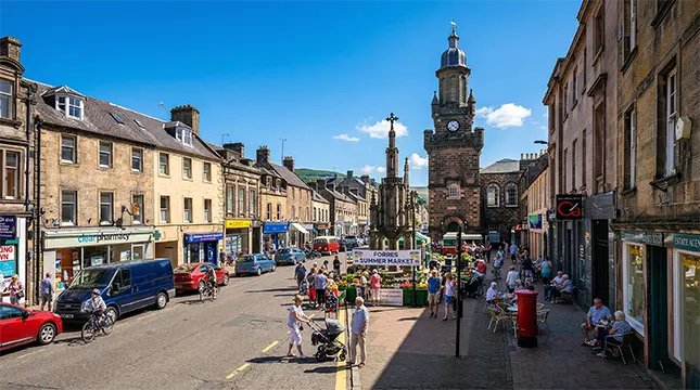 Three Towns, Three Very Different Vibes